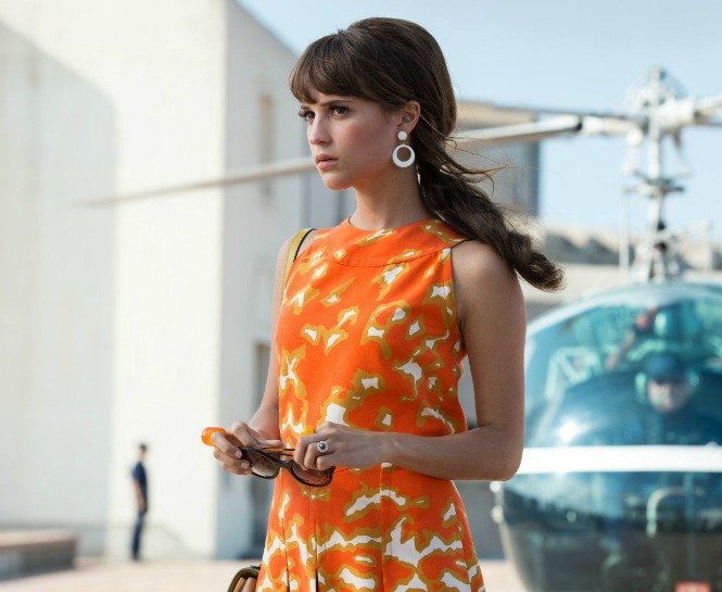 ERKEKLER KADINLARIN EN ÇOK HANGİ HALLERİNİ BEĞENİR?