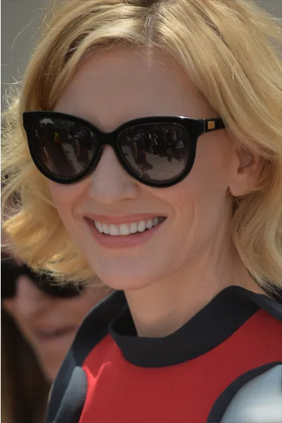 Cate-Blancett