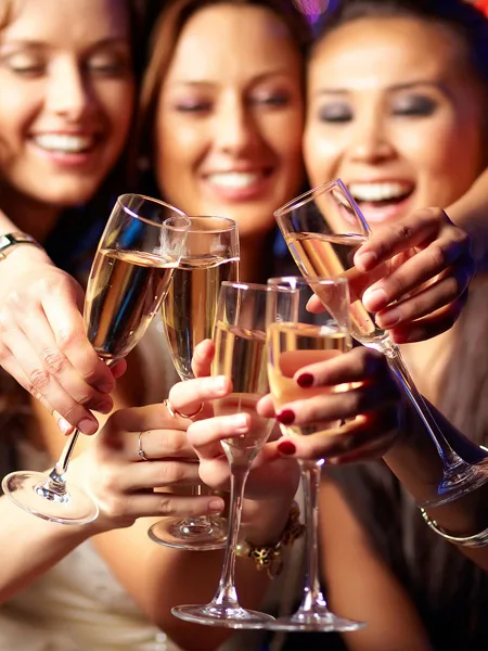 GECE DIŞARI ÇIKTIĞIMIZ​DA NELER DÜŞÜNÜYORU​Z?