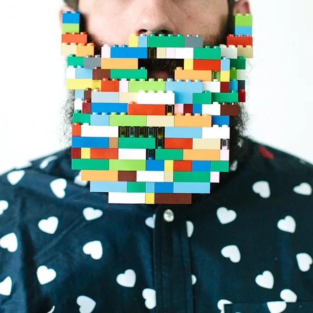 10175220_307885926042421_70794624_n