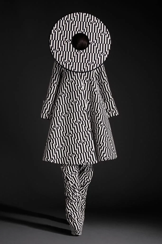 Gareth_Pugh_039_1366