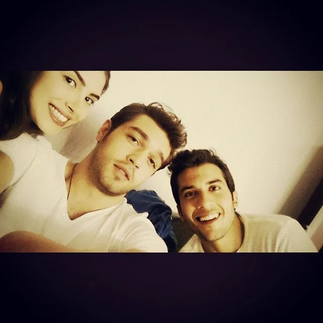 10518160_263737343818341_867576640_n