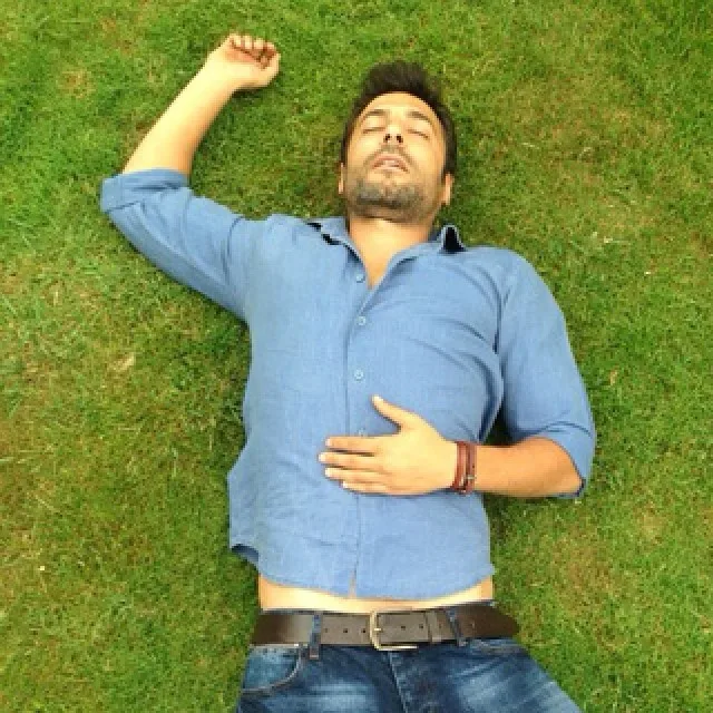 10537968_319043864927269_1539914379_n