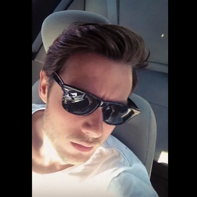 10549619_298682703637752_1070724381_n