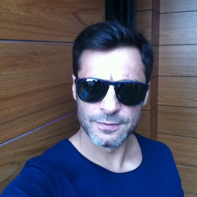 10693368_1482761092003464_2014871070_n