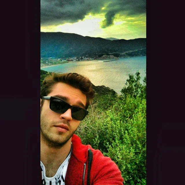 10724968_1489533857997301_1094562067_n