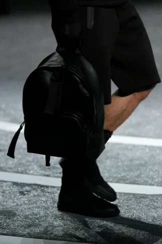 alexanderwangxhm-runway-16_low