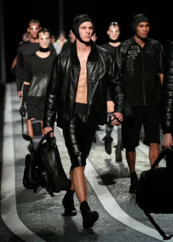 alexanderwangxhm-runway-47_low