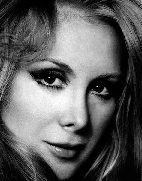 filiz-akin-resimleri