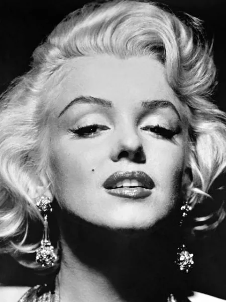 İLHAM VERİCİ 23 İKONİÇE