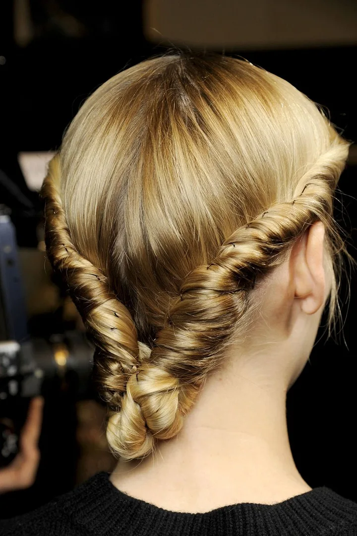 valentino2_AW12_gl_11jun12_GR_720x1080