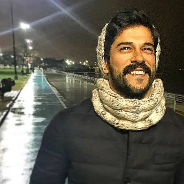 10895271_804127063003337_434478546_n