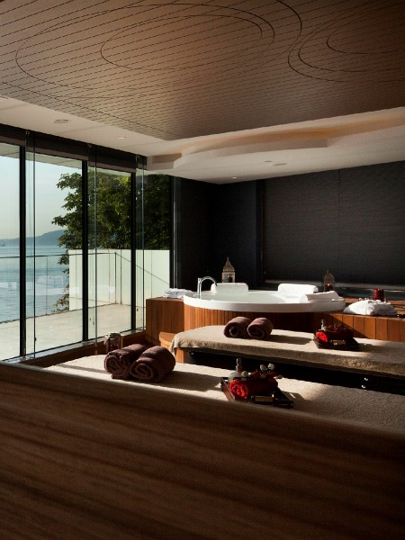 EN HUZUR DOLU YARIYIL HEDİYESİ THERAPIA SPA’DAN