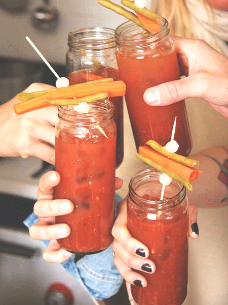 ENTELLERİN İÇTİĞİ 3 İÇKİ