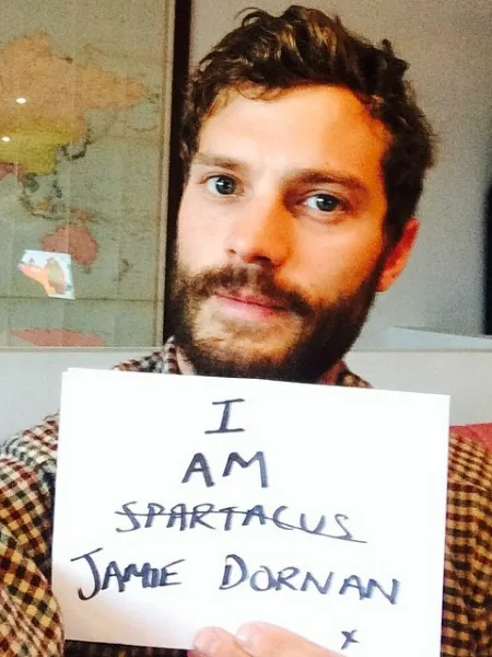 JAMIE DORNAN’IN INSTAGRAM’INI KARIŞTIRDIK