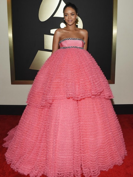 57. GRAMMY ÖDÜL TÖRENİ KIRMIZI HALI