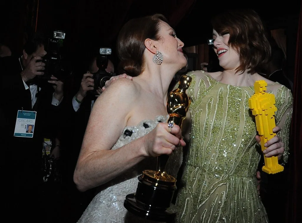 Emma-Stone-Julianne-Moore
