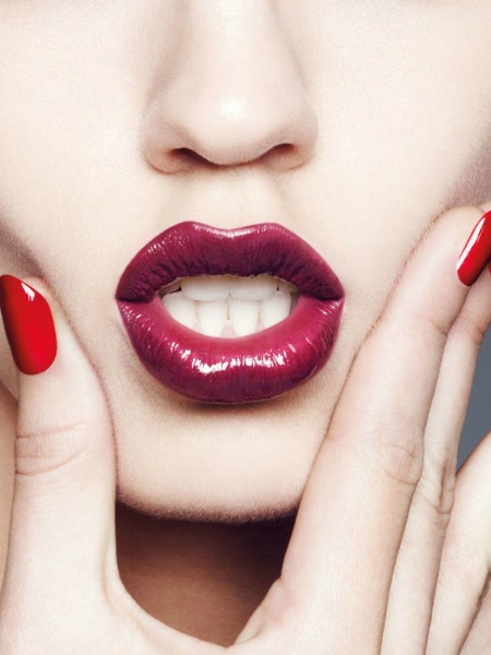 DAHA DOLGUN DUDAKLAR İÇİN 4 ÜRÜN