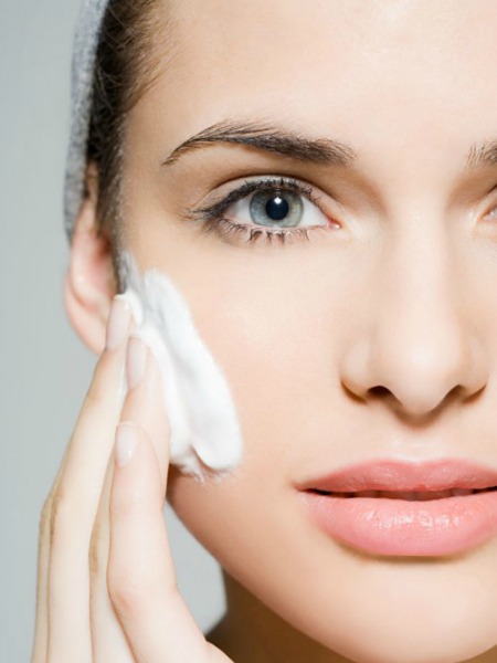 EN ÇOK TERCİH EDİLEN 5 TEMİZLEME KÖPÜĞÜ