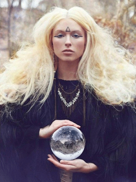 İSTANBUL’DAKİ EN İYİ FALCILAR