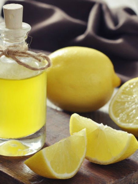 LİMONU GÜZELLİĞİNİZ İÇİN KULLANMANIN 7 YOLU