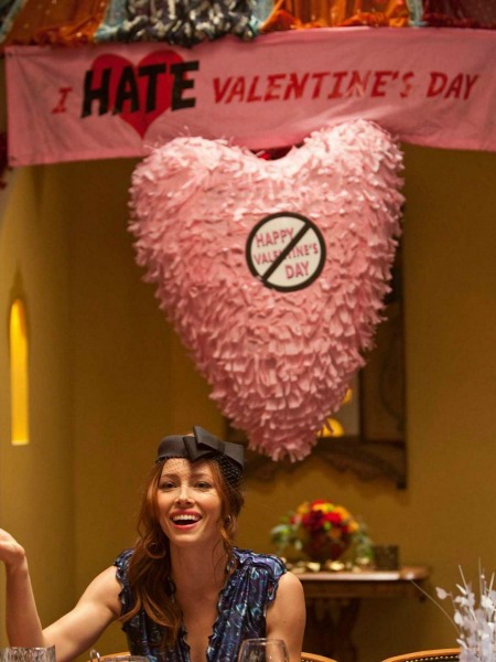 SEVGİLİLER GÜNÜ’NDE YALNIZ OLMANIN CAZİBESİ