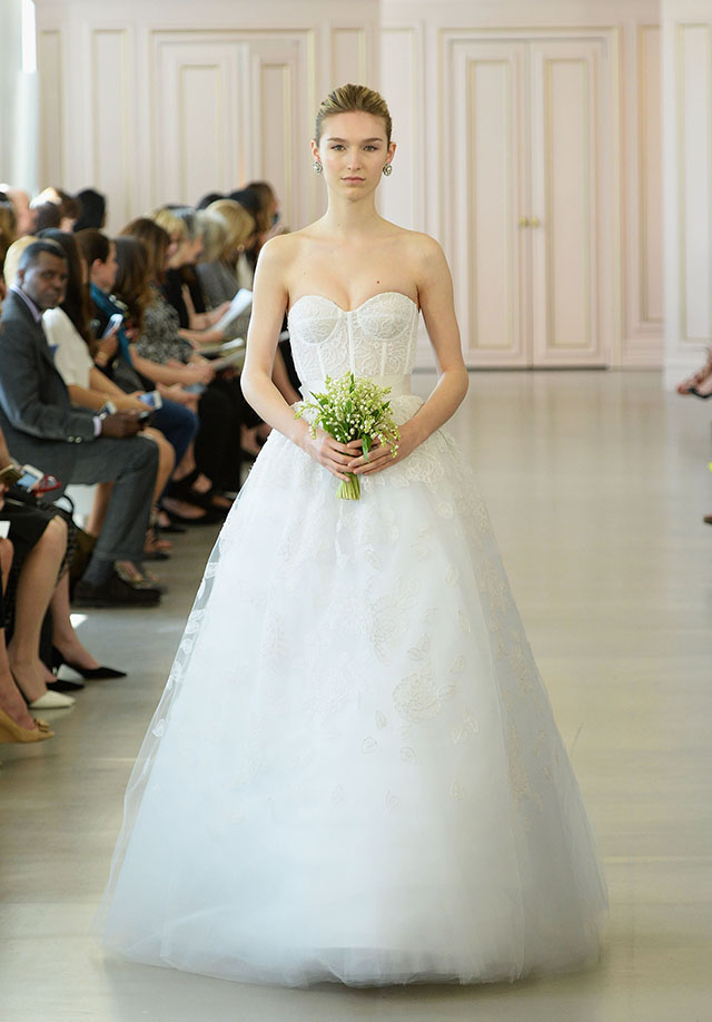 Oscar De La Renta Bridal Spring/Summer 2016 Runway Show