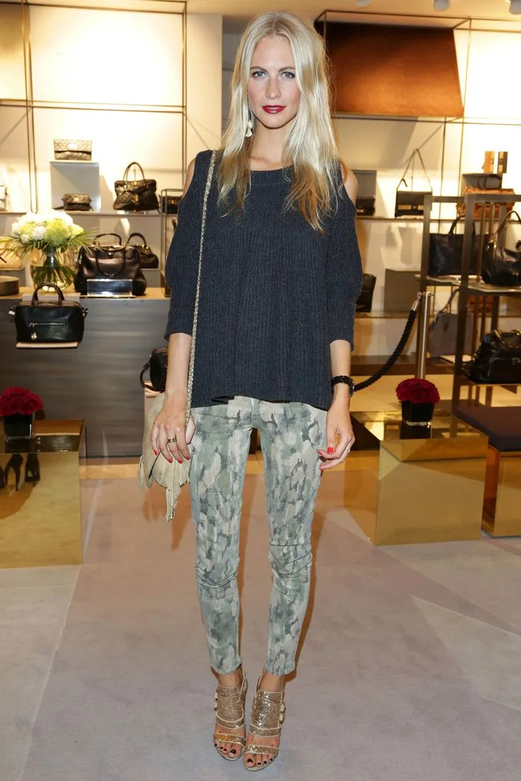 74d3d8964d17951fc2fae7eca5f65d03