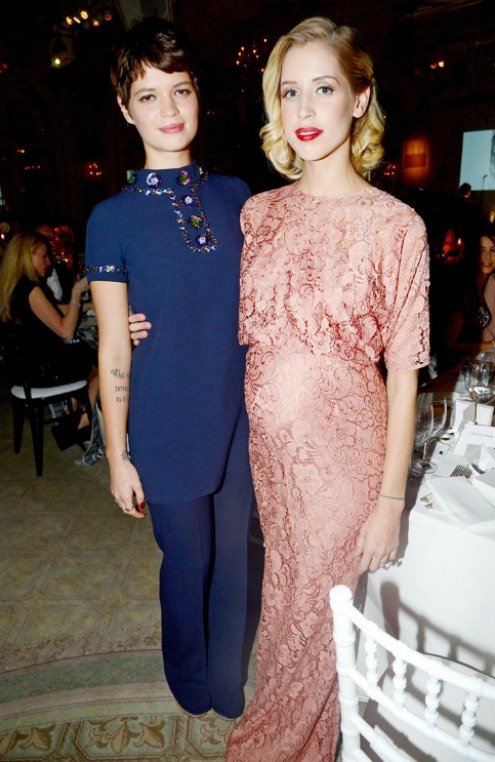 EN STİL 15 KIZ KARDEŞ l