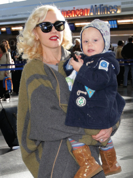 HANGİ BURÇ ANNE NASIL DAVRANIR?