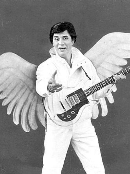 EROL BÜYÜKBURÇ’UN UNUTULMAYAN KOSTÜMLERİ