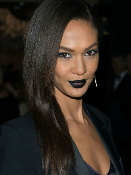 KIYAFETLERİNİZLE MAKYAJINIZI EŞLEŞTİRİN