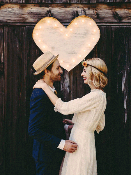 YÜKSELEN BURCUNUZA GÖRE AŞK FALINIZ