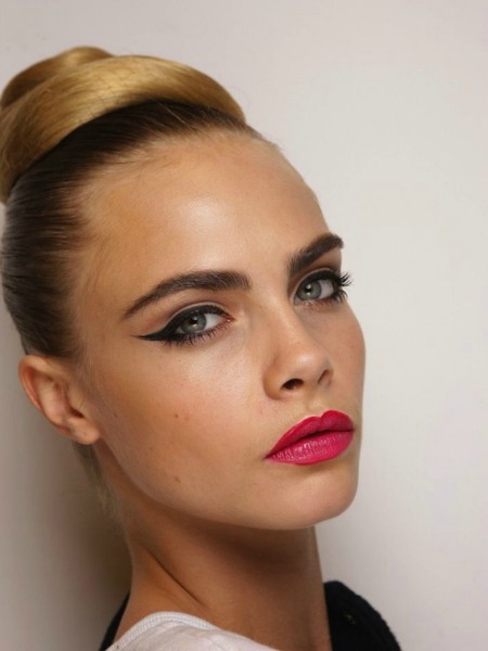 RUH HALİNİZE GÖRE MAKYAJ!