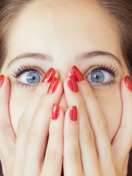 HANGİ ESTETİK AMELİYATINI YAPTIRMAK İSTERDİNİZ?