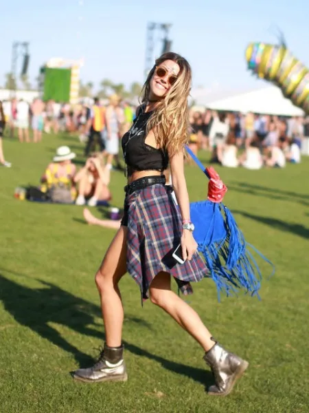 hbz-street-style-coachella-2015-day2-15_1