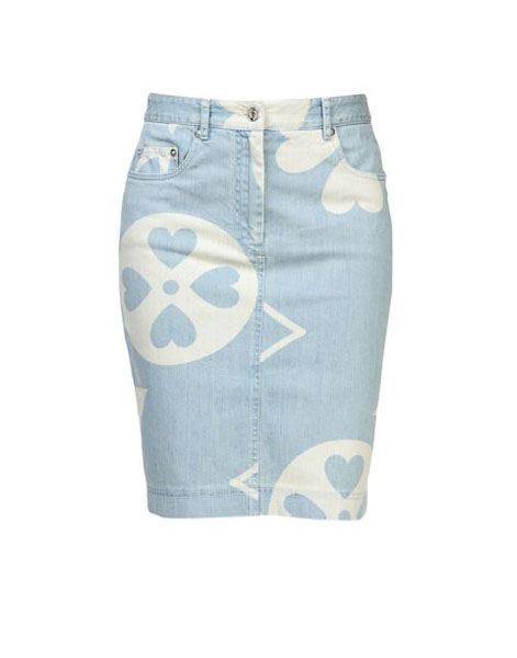 1432390403-moschino-skirt
