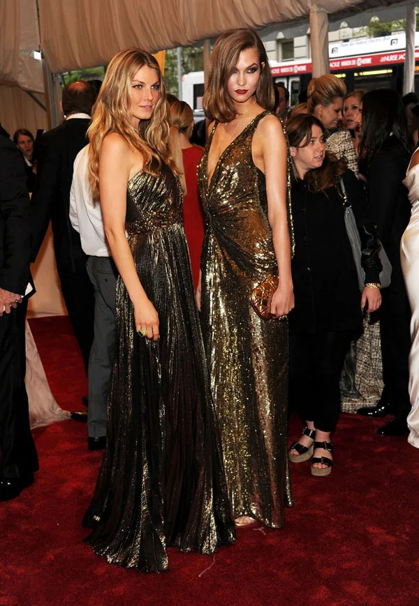 Angela-Lindvall-Karlie-Kloss