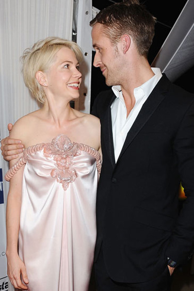 Michelle-Williams-Ryan-Gosling-2010