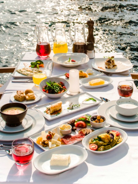 ANNELER GÜNÜ İÇİN 8 MEKAN ÖNERİSİ