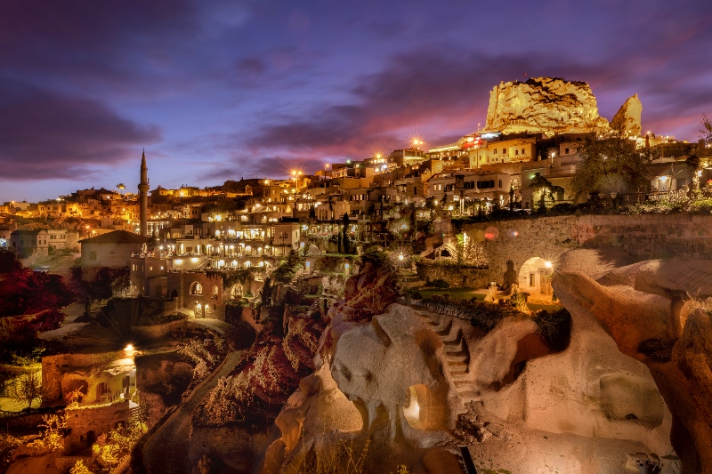 Romantik Hafta Sonu İkilisi: Sena Şener ve Argos in Cappadocia
