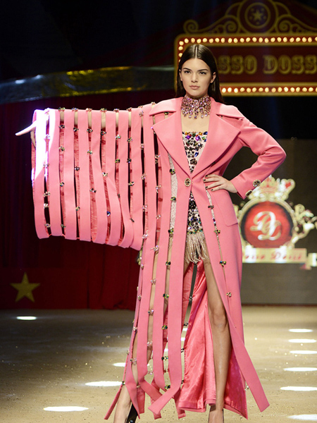 KENDALL JENNER’IN TÜRKİYE MACERASI