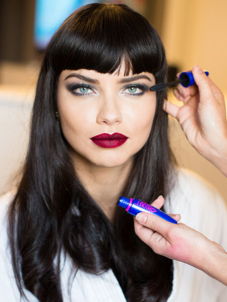 BU YAZIN EN ETKİLEYİCİ MAKYAJ TRENDİ