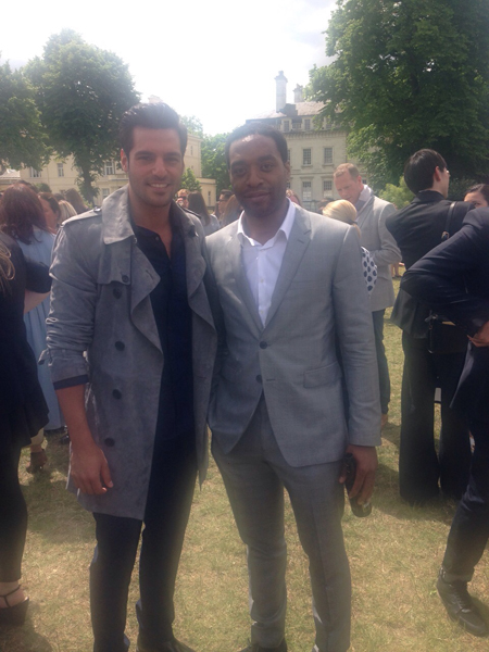 BURBERRY’DEN SIRA DIŞI BİR KOLEKSİYON: “STRAIT-LACED”