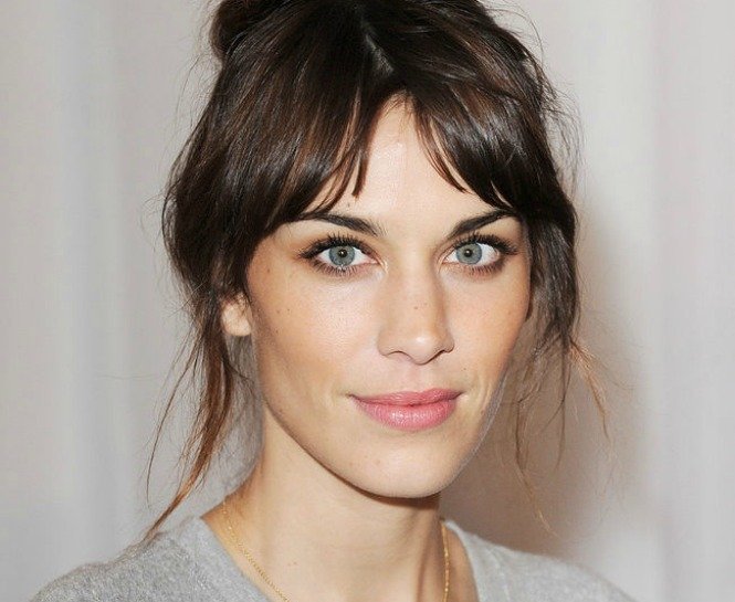 PRATİK VE MODERN 5 ETKİLEYİCİ SAÇ STİLİ