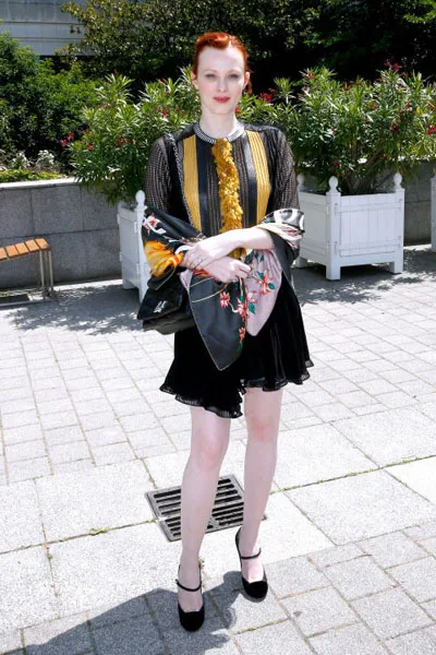 hbz-the-list-best-dressed-june26-karen-elson-getty