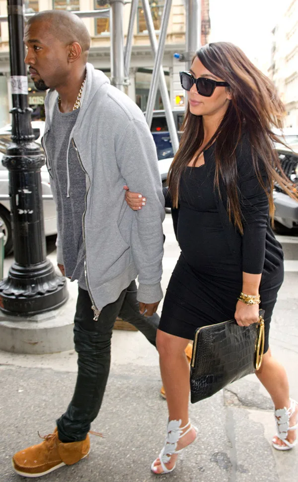 rs_634x1024-130422134707-634..kimye.ls.42213_copy