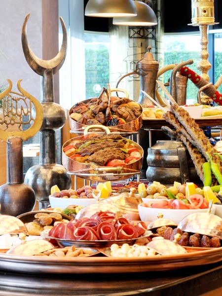 EN İYİ 12 İFTAR MEKÂNI