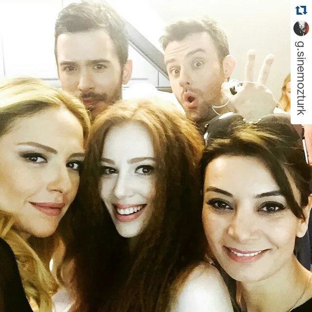 11273102_1445940202369359_1688684429_n