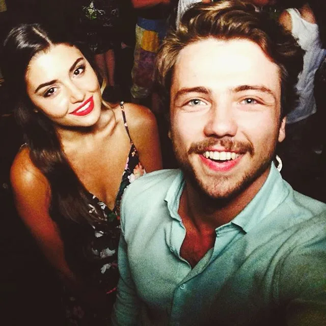 11376437_1460231717628555_1823230693_n